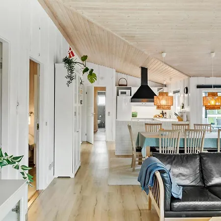 Beautiful In With Sauna Holiday home *